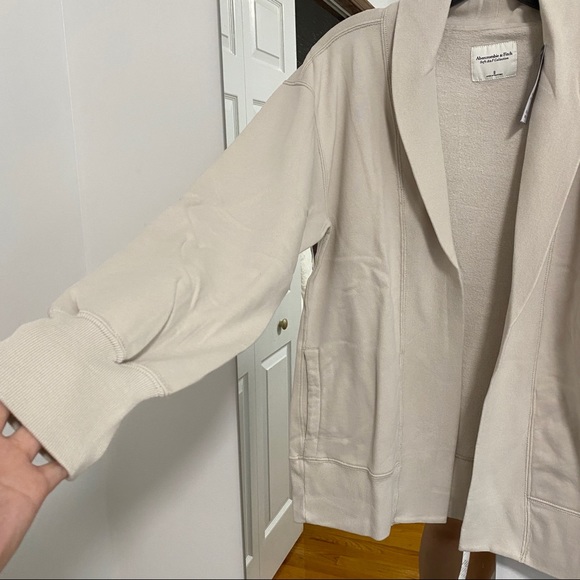 NWT Abercrombie & Fitch - Open-Front Fleece Cardigan - Picture 10 of 14
